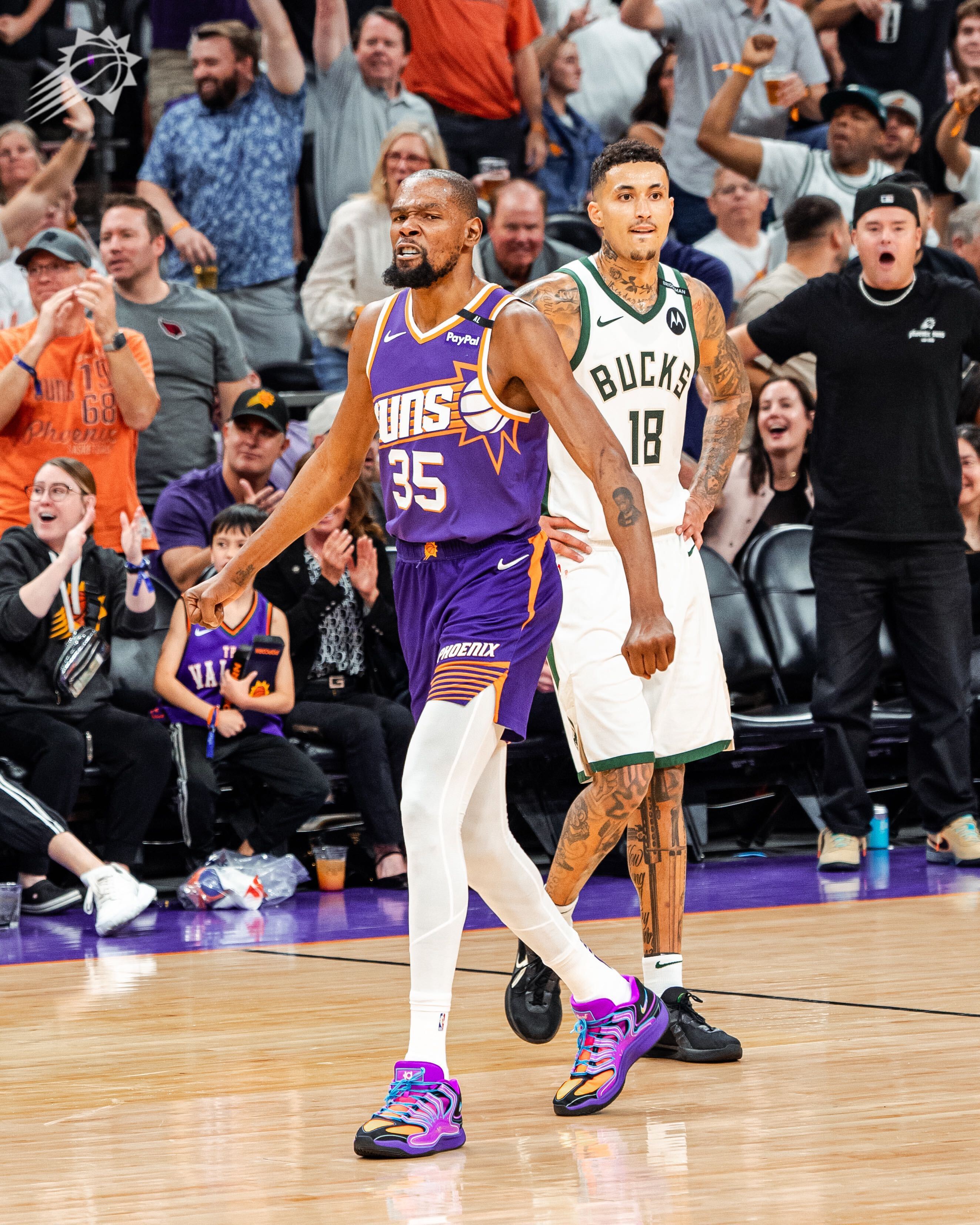  杜兰特关键节点精彩发挥，TL带队取胜！